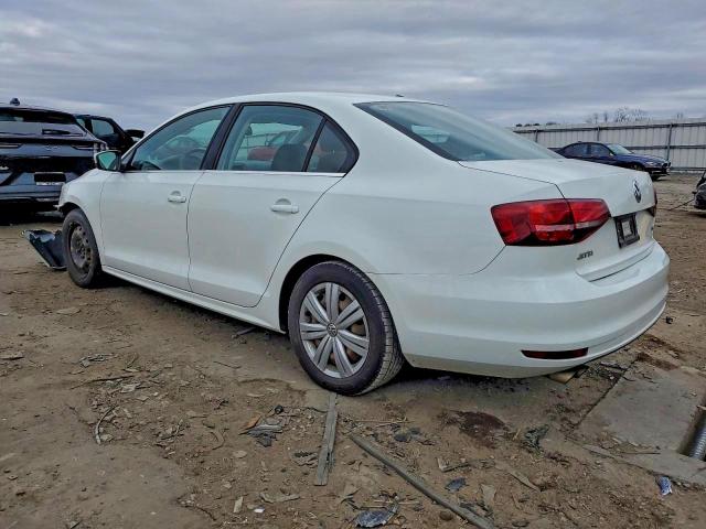 Volkswagen Jetta S Image 2
