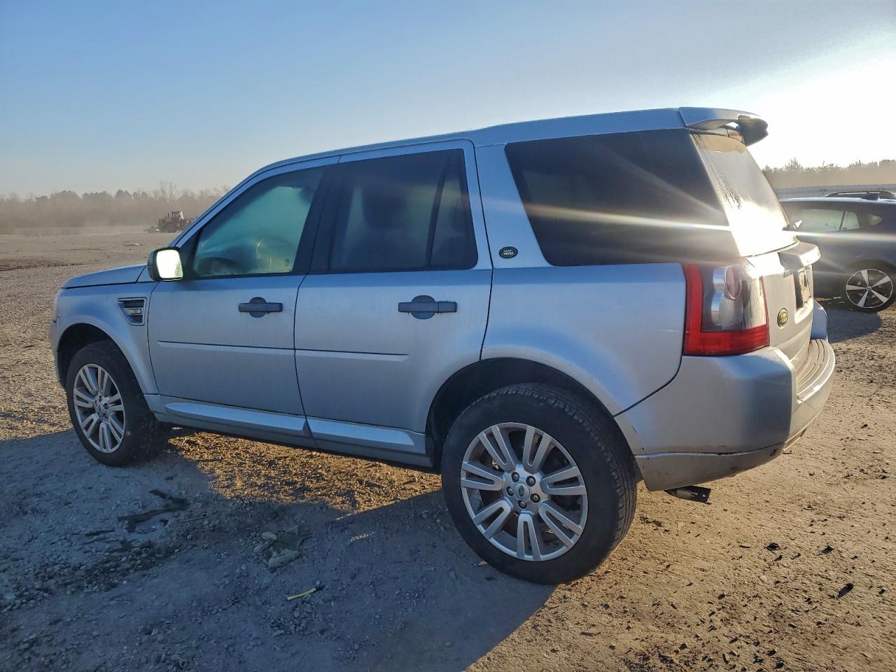 Land Rover LR2 Hse Technology Image 2