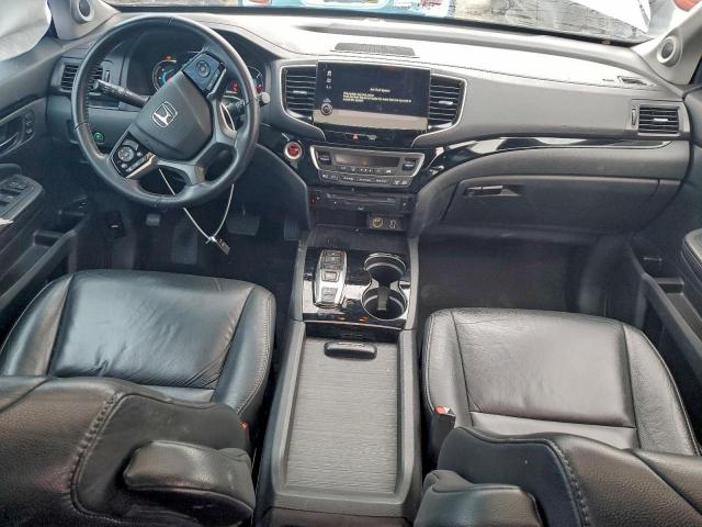 Honda Pilot Touring Image 10